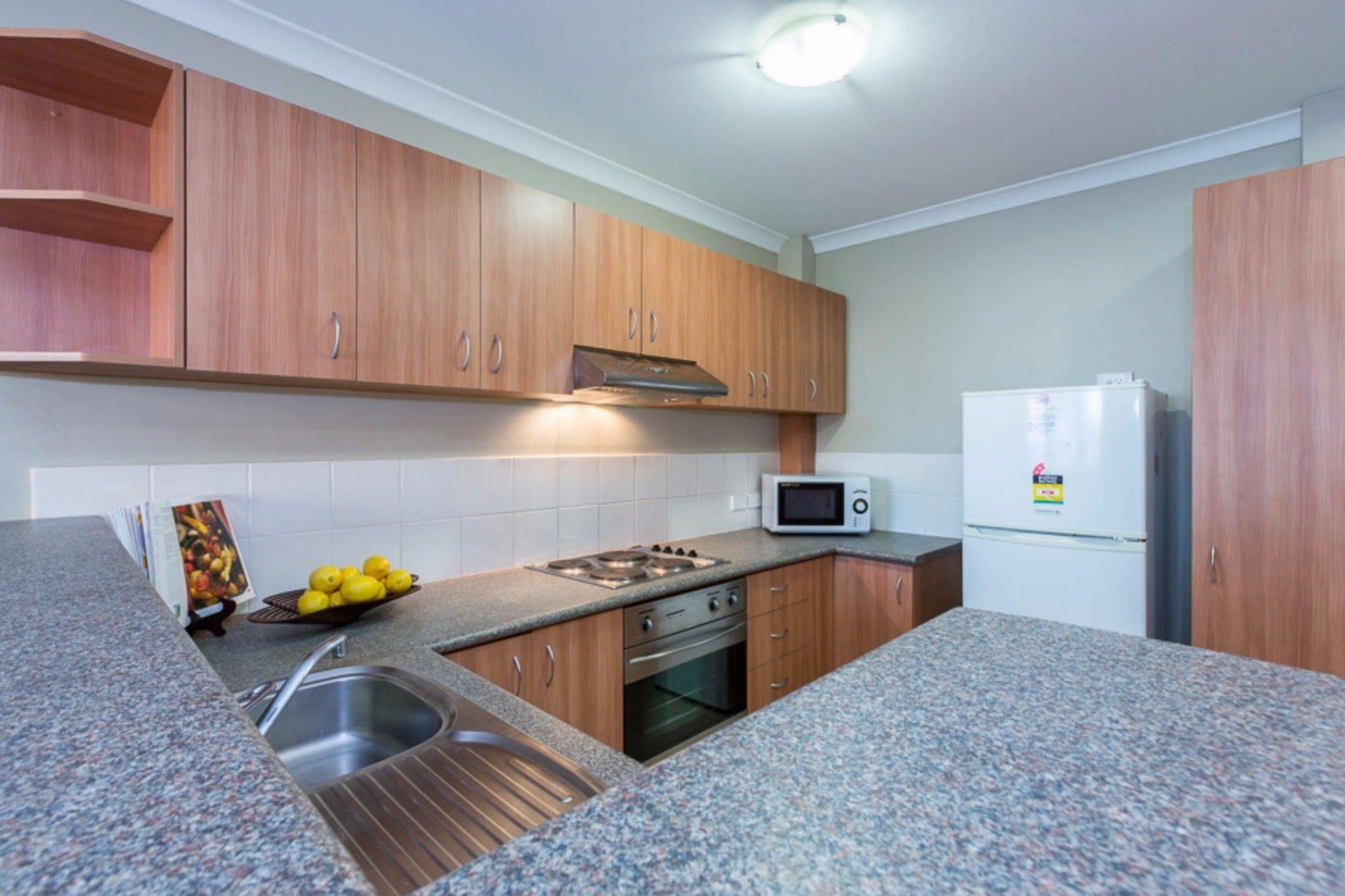 Mont Clare Boutique Apartments Perth Extérieur photo