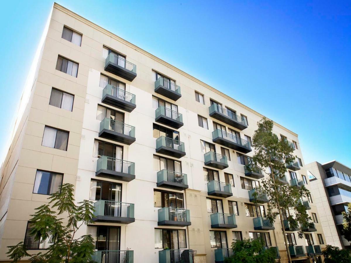 Mont Clare Boutique Apartments Perth Extérieur photo